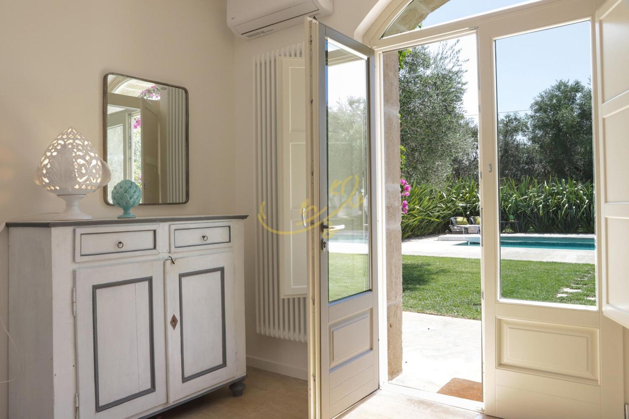 Td Dimora Del Giglio With Organic Garden With Pool Villa Ostuni Dış mekan fotoğraf